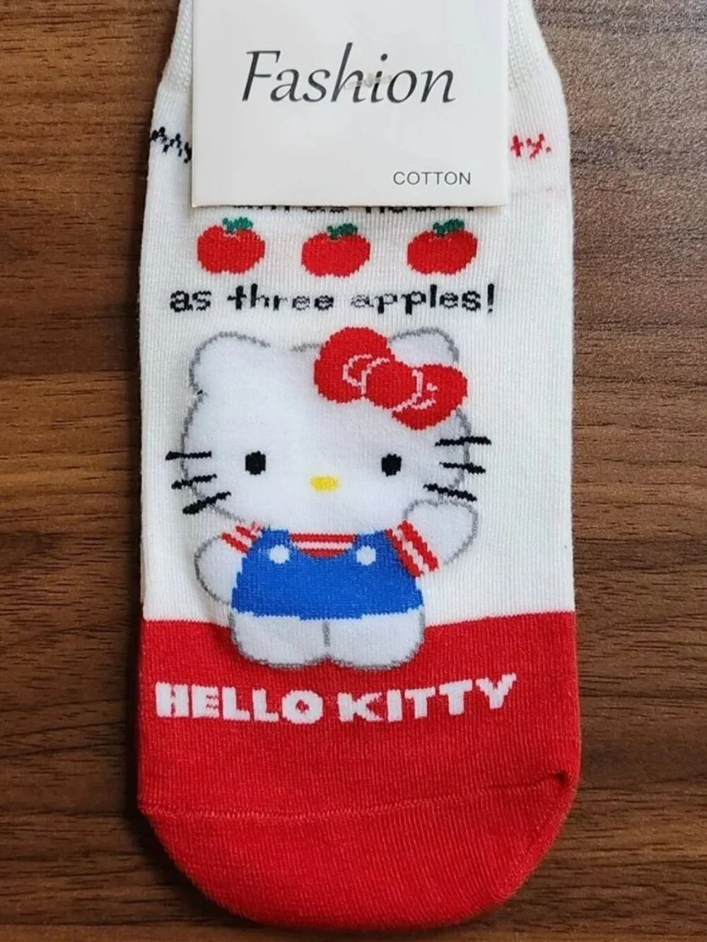 HELLO KITTY Socks - Four (4) Pairs - Women's EU 36-41 / US 5-9
